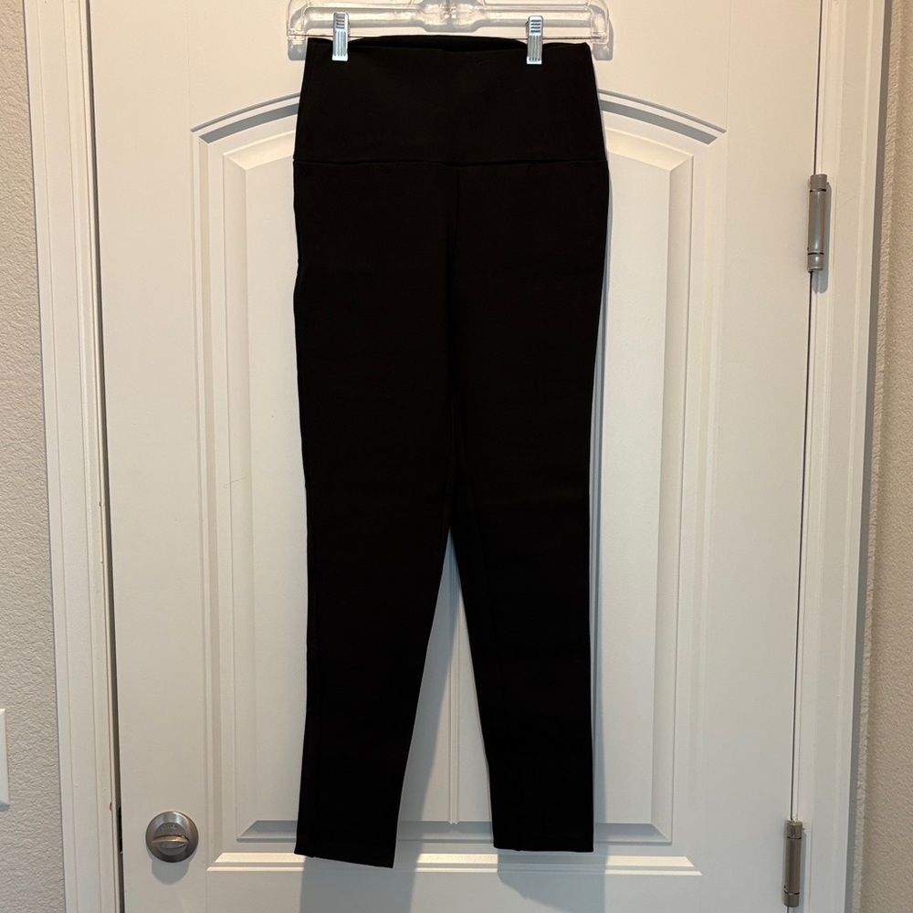 Lumiere Black Women's Leggings